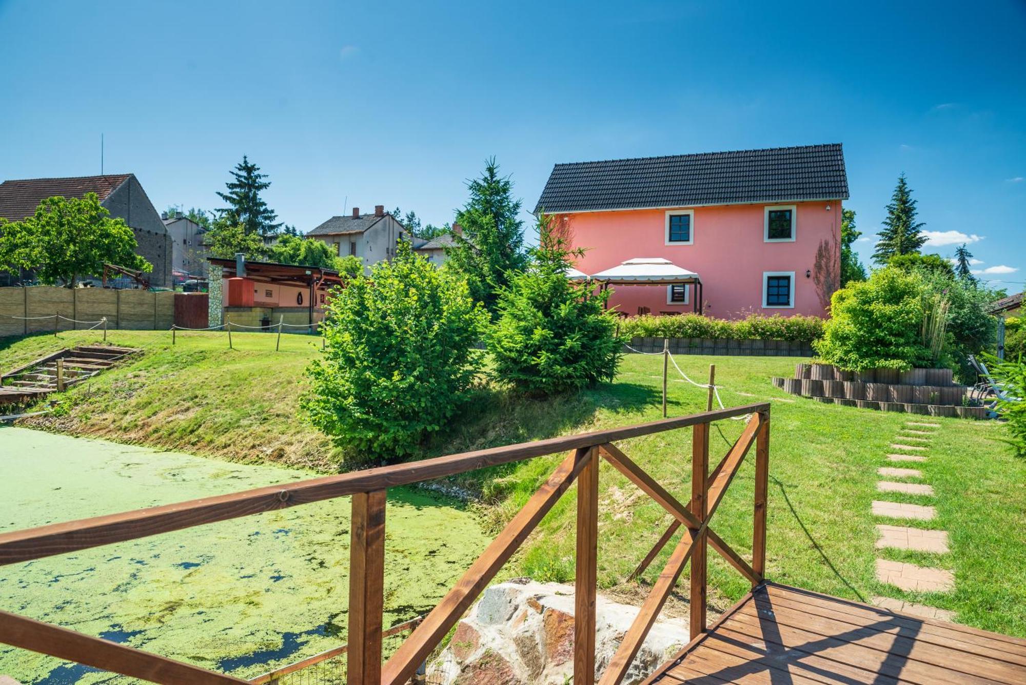 Statek U Dubu Hotel Svojetin Buitenkant foto